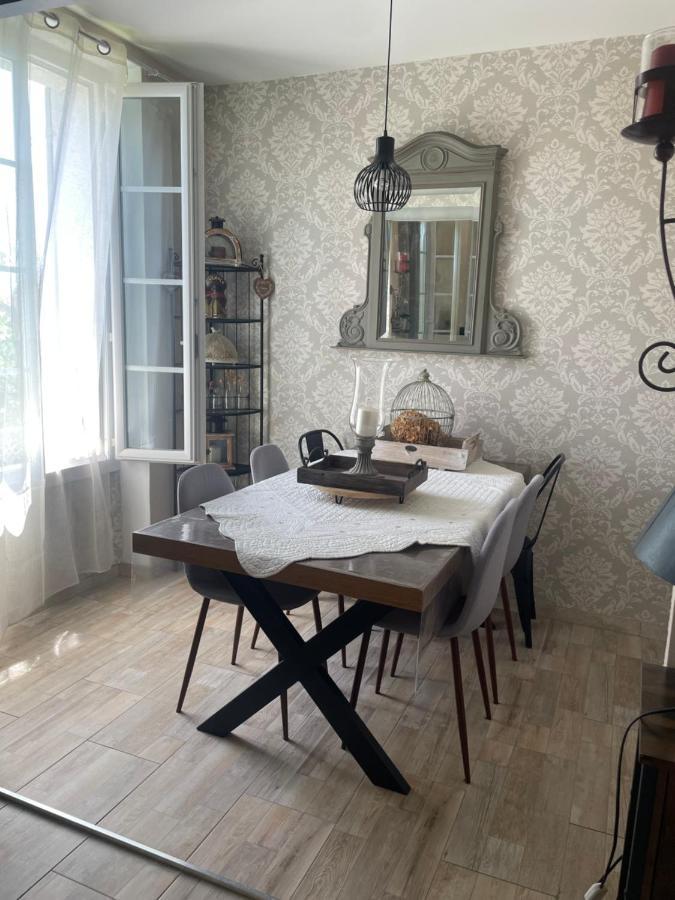 Appartement Avec Jardin En Ville LʼIsle-sur-la-Sorgue Екстериор снимка